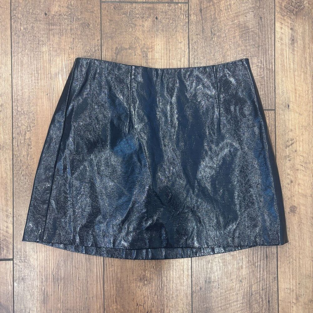 Abercrombie & Fitch Navy Vegan Leather Mini Skirt High Waisted Size M Side Zip - Picture 2 of 9